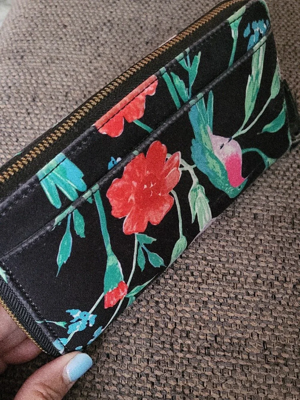 kate spade black wallet with green & pink hummingbird print